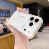 Magsafe shockproof transparent magnetic case is simple and practical. It is a drop-resistant phone case for iPhone 17 that is not prone to yellowing and has a large hole Application Scenario